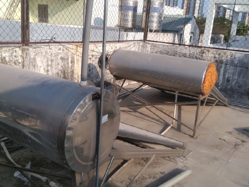 sửa máy nước nóng năng lương mặt trời quận 2