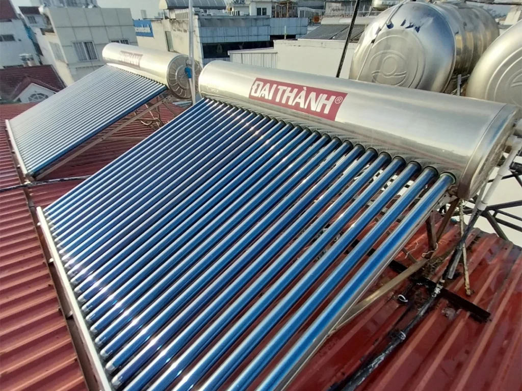 Dịch Vụ Sửa Máy Nước Nóng Năng Lượng Mặt Trời Uy Tín Tại TP.HCM